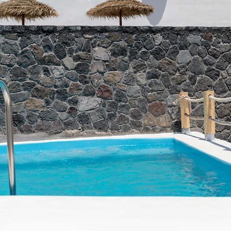 White Dream Suites Fira  Dış mekan fotoğraf