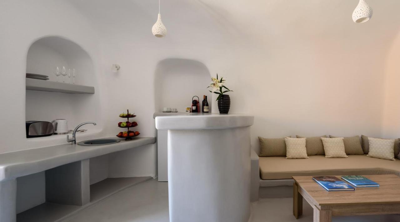 White Dream Suites Fira  Dış mekan fotoğraf