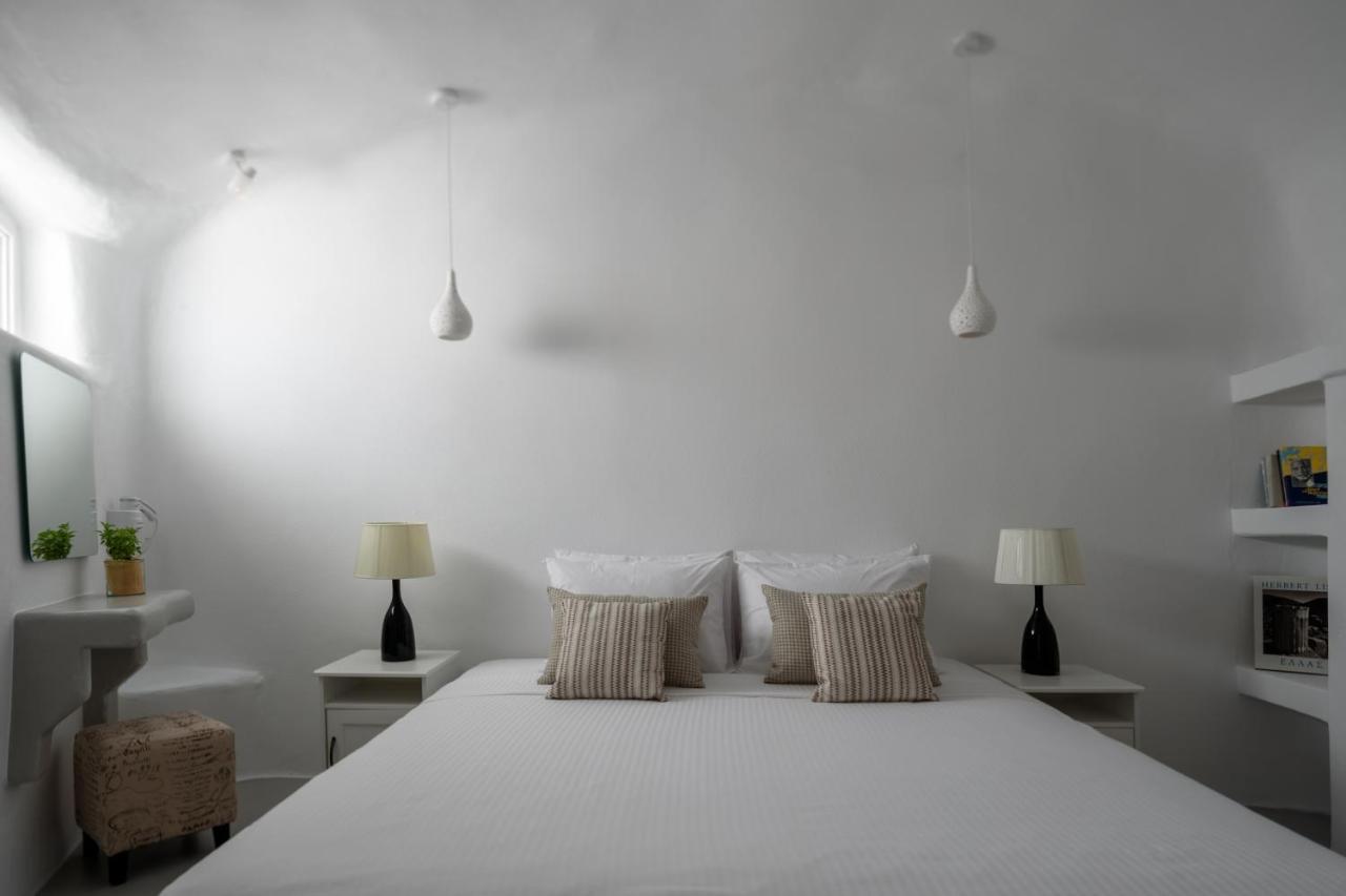 White Dream Suites Fira  Dış mekan fotoğraf