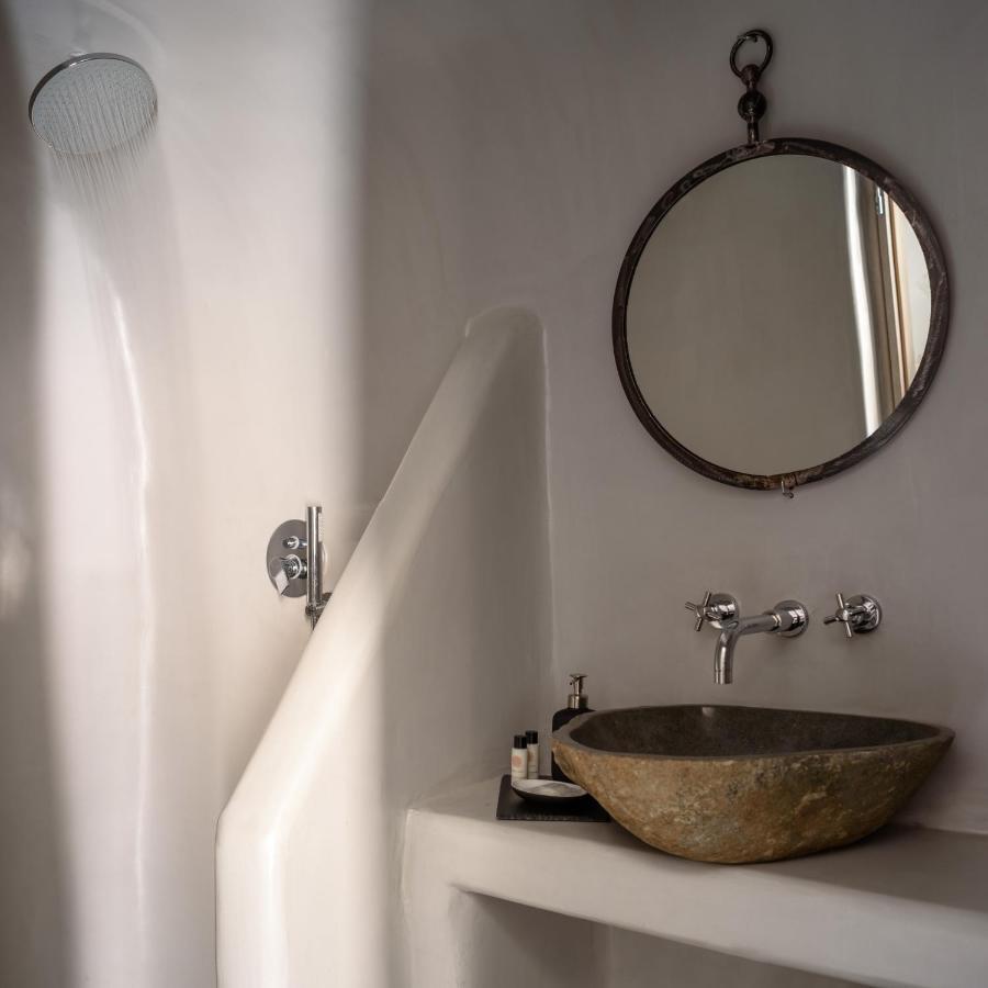 White Dream Suites Fira  Dış mekan fotoğraf