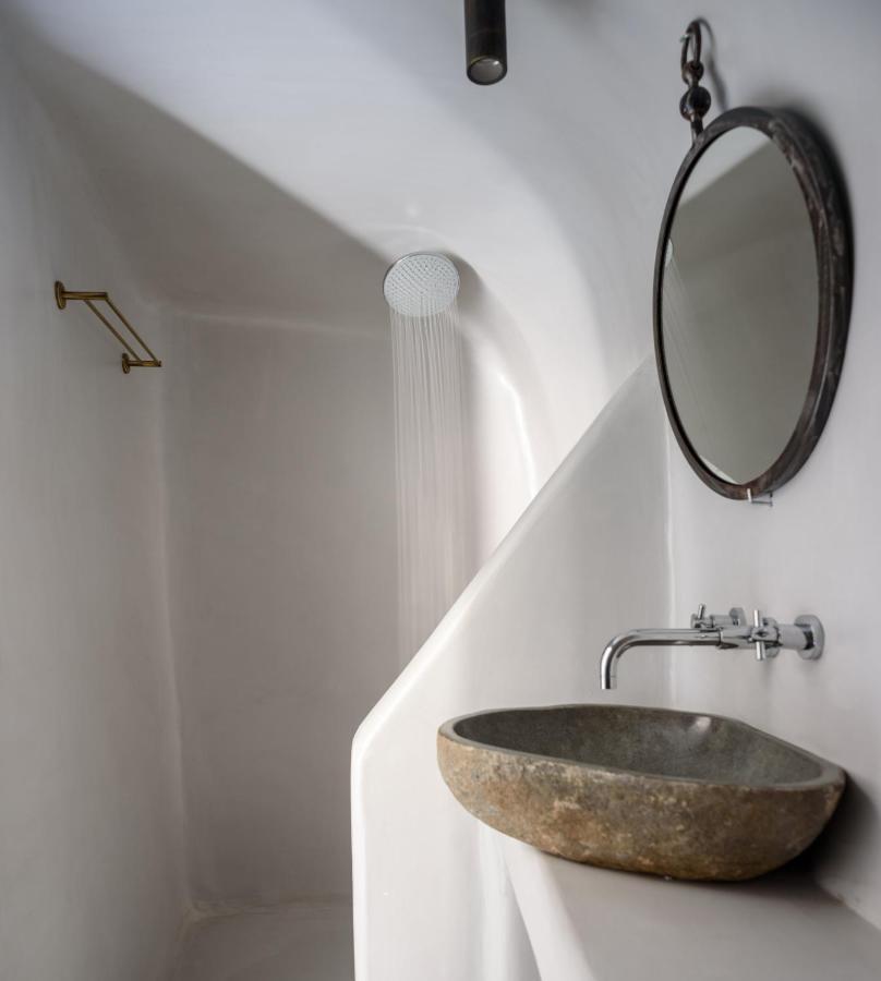 White Dream Suites Fira  Dış mekan fotoğraf