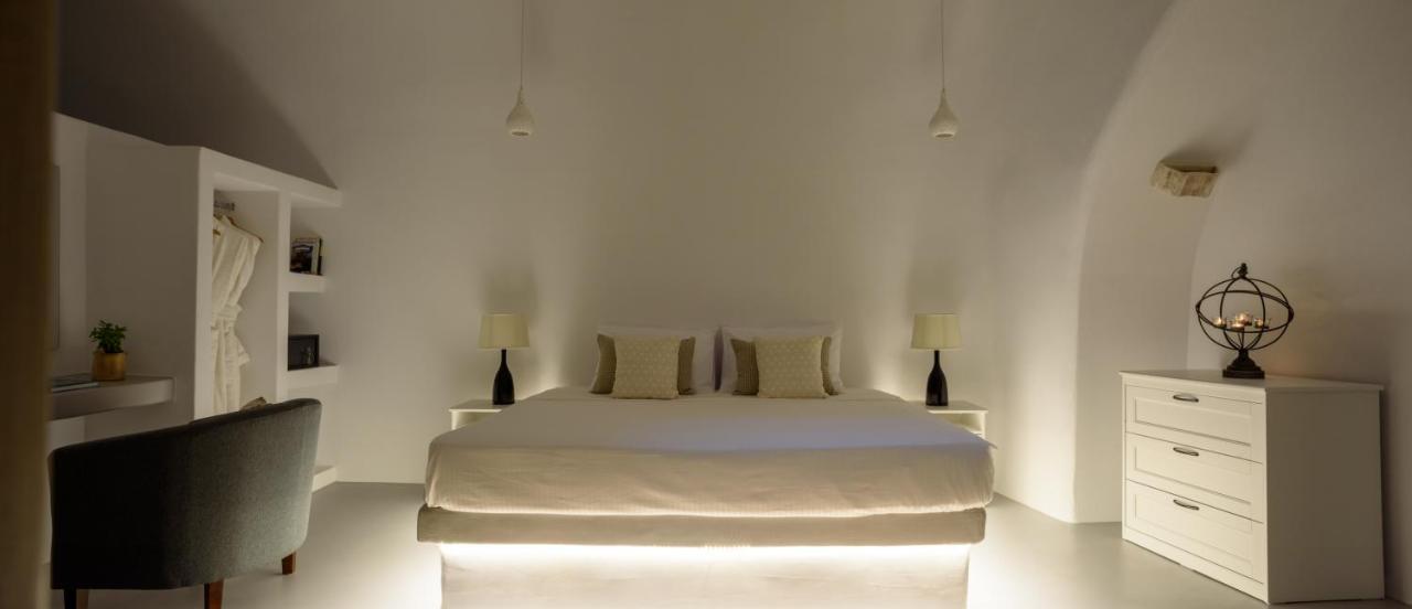 White Dream Suites Fira  Dış mekan fotoğraf