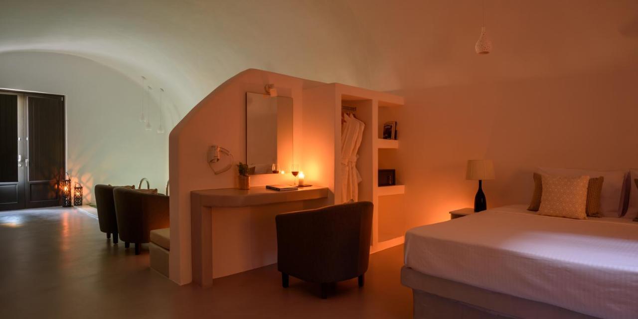 White Dream Suites Fira  Dış mekan fotoğraf