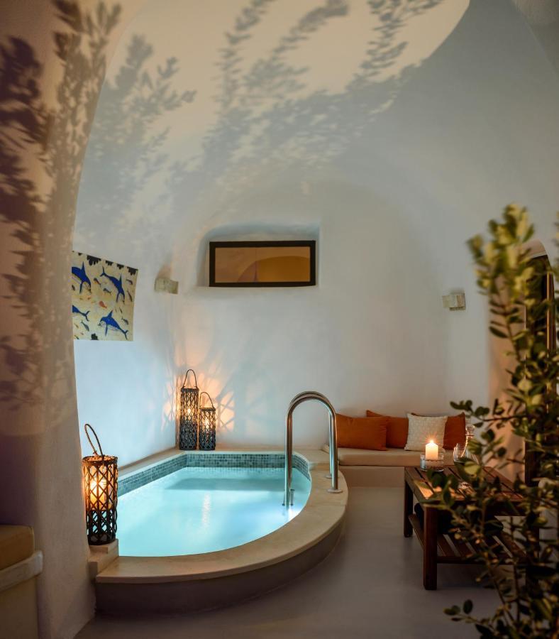 White Dream Suites Fira  Dış mekan fotoğraf